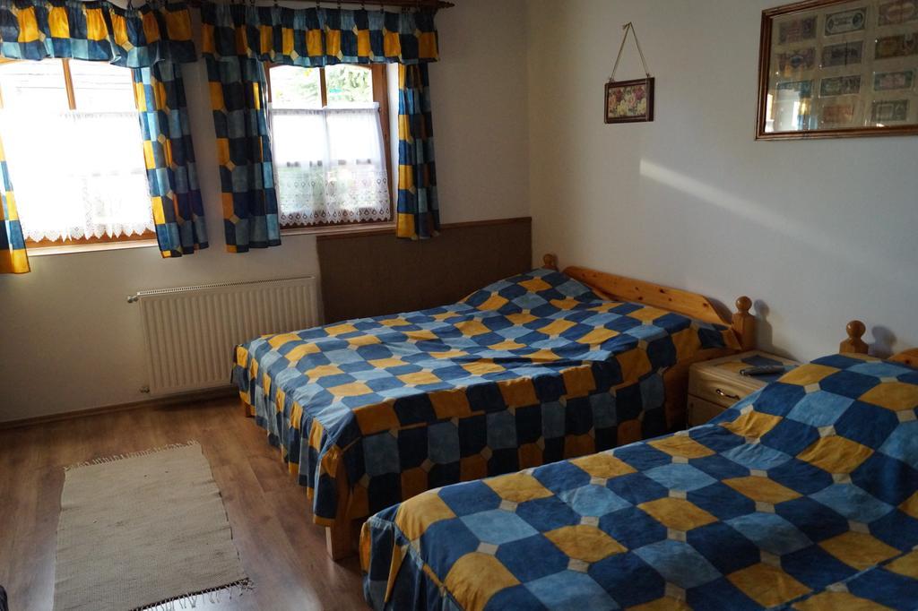 Cseresznyés Vendégház Szomolya Esterno foto